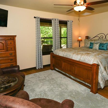 Hidden Meadows Bed And Breakfast Stillwater Room photo